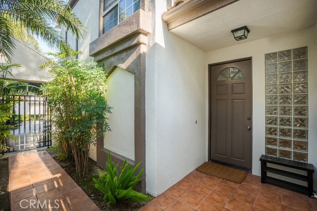 Detail Gallery Image 3 of 30 For 2682 Pala Mesa Ct, Costa Mesa,  CA 92627 - 3 Beds | 2/1 Baths