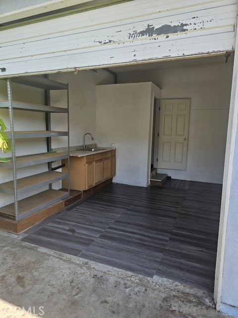 20318 Regina Avenue, Torrance CA: https://media.crmls.org/medias/5688c163-4ba1-4658-bc5a-0d4d8ae4e240.jpg