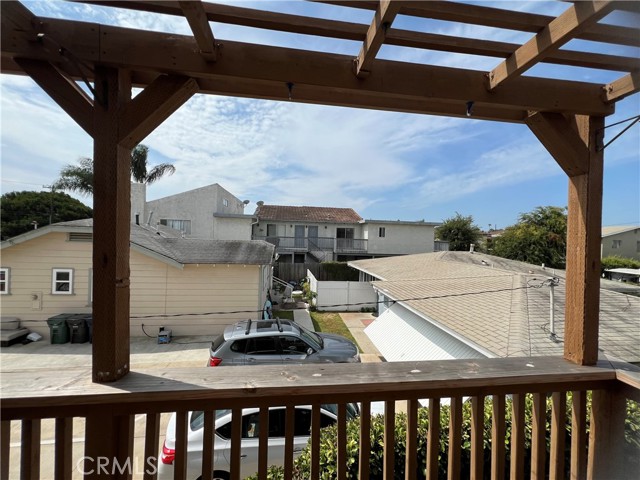 16781 Green Ln., Huntington Beach CA: https://media.crmls.org/medias/5688e616-b383-4cd5-ab07-4b67081f82af.jpg