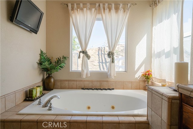 Detail Gallery Image 63 of 75 For 37550 Avenida La Cresta, Murrieta,  CA 92562 - 4 Beds | 2/1 Baths