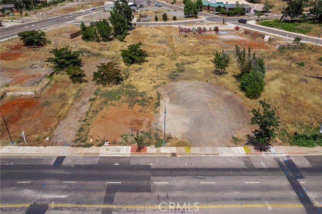 45 Pearson Road, Paradise CA: https://media.crmls.org/medias/5689a601-d06f-4ae8-a2c5-f242b7866f39.jpg
