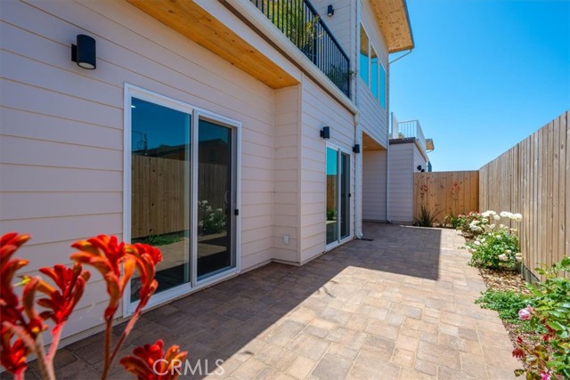 1296 Saratoga Avenue, Grover Beach CA: https://media.crmls.org/medias/5689ff5d-28bd-4f3e-9953-deb958ef904d.jpg