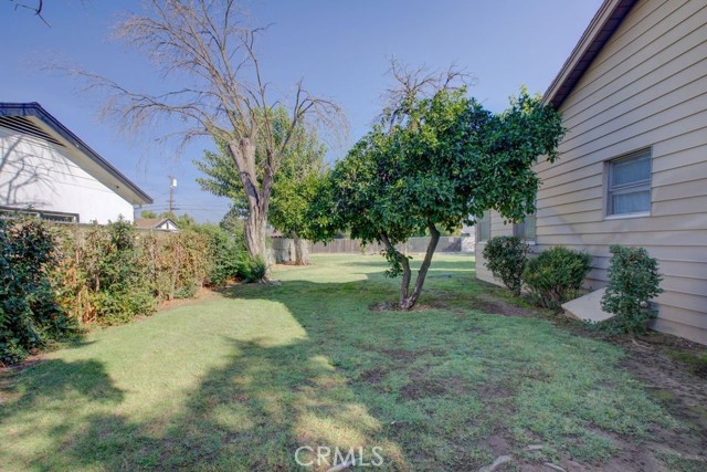 Detail Gallery Image 36 of 40 For 651 E 21st, Merced,  CA 95340 - 2 Beds | 2 Baths