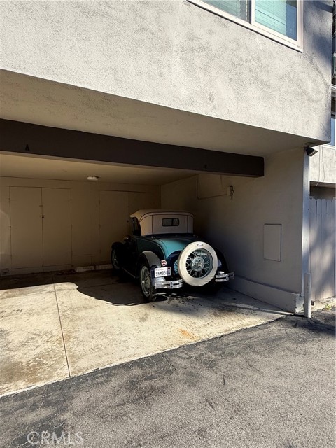 Detail Gallery Image 24 of 25 For 6672 Sun Dr #C,  Huntington Beach,  CA 92647 - 3 Beds | 1/1 Baths