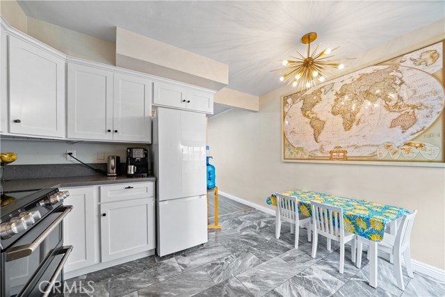 Detail Gallery Image 4 of 25 For 800 N Eucalyptus Ave #108,  Inglewood,  CA 90302 - 2 Beds | 1 Baths