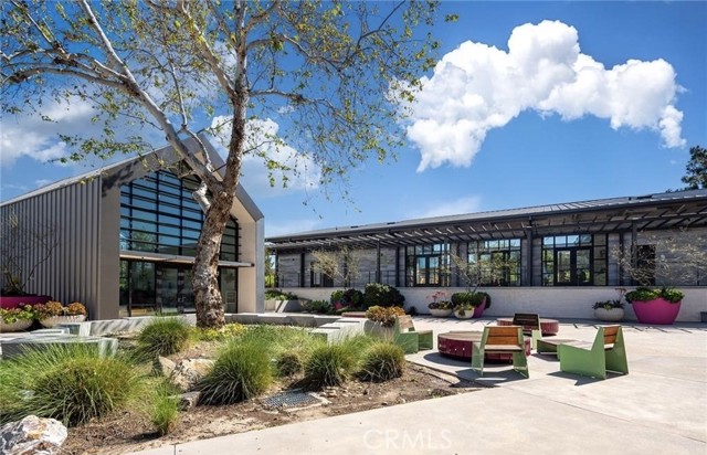 536 Cultivate, Irvine CA: https://media.crmls.org/medias/568ad242-b709-4242-bbd6-d03cfafdc09e.jpg