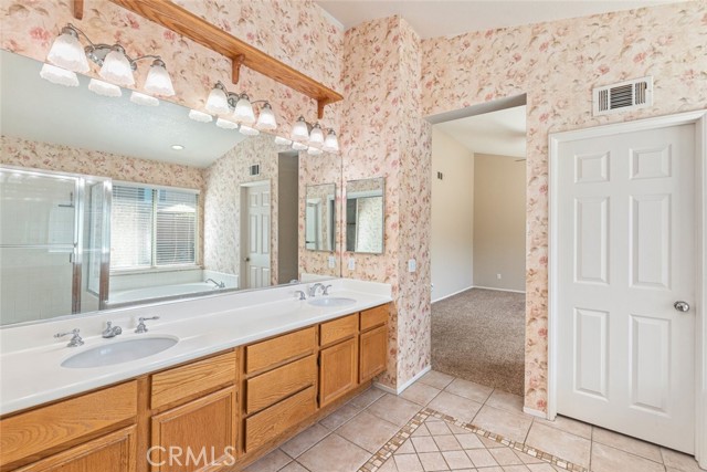 Detail Gallery Image 26 of 46 For 660 Glen Springs, Corona,  CA 92882 - 5 Beds | 3 Baths