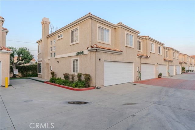 Detail Gallery Image 1 of 1 For 4008 Rosemead Bld #6,  Pico Rivera,  CA 90660 - 3 Beds | 2/1 Baths