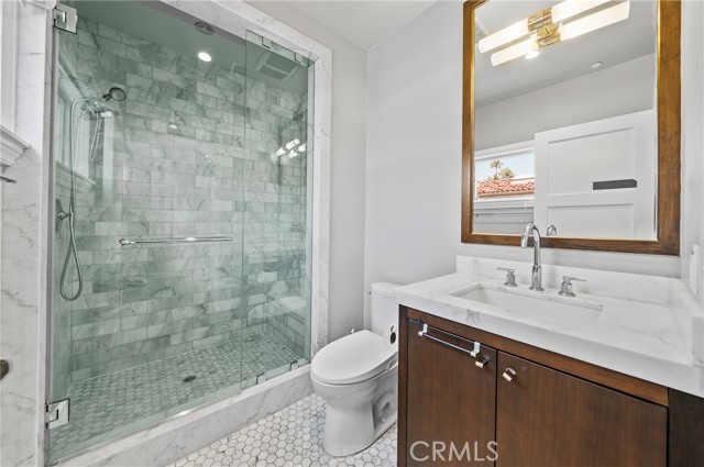 823 S Bundy Drive, Los Angeles CA: https://media.crmls.org/medias/568c90ba-a15b-4e3f-9fac-2e2ccd6d90a7.jpg