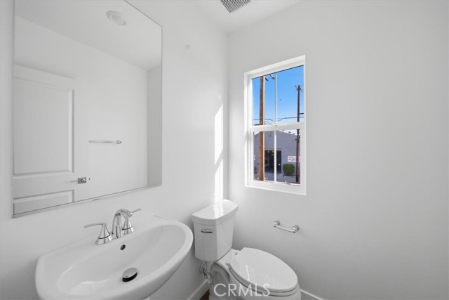 Detail Gallery Image 26 of 35 For 2542 Hepburn St, South El Monte,  CA 91733 - 4 Beds | 3/1 Baths