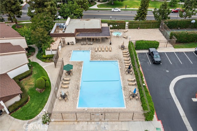 Detail Gallery Image 24 of 28 For 2870 N Cottonwood St, Unit 2, Orange,  CA 92865 - 3 Beds | 1/1 Baths