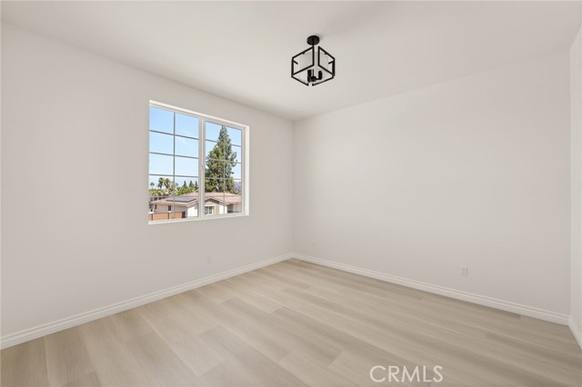 Detail Gallery Image 20 of 36 For 5978 Copperfield Ave, Riverside,  CA 92506 - 5 Beds | 4/1 Baths