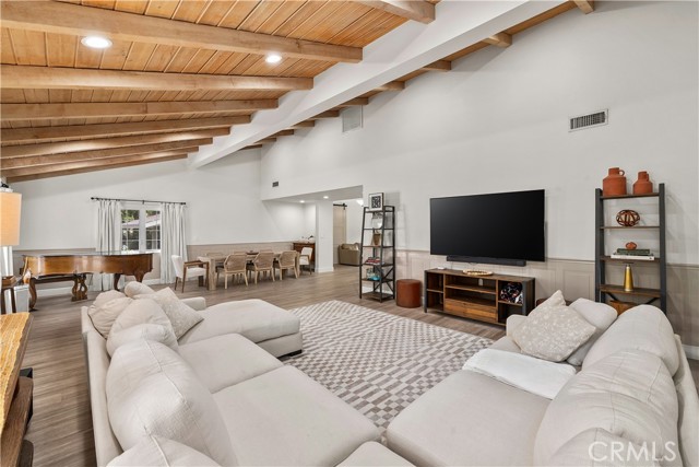Detail Gallery Image 16 of 72 For 10951 Meads, Orange,  CA 92869 - 5 Beds | 3/1 Baths