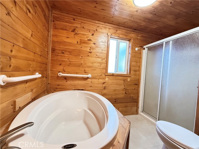 4943 Yaqui Gulch Road, Mariposa CA: https://media.crmls.org/medias/568ecd6a-38c4-46a0-94e3-1c1fa17547a7.jpg
