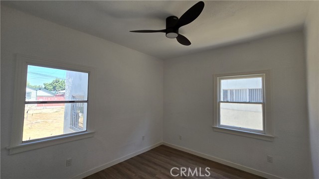 Detail Gallery Image 6 of 7 For 973 N Park #6,  Long Beach,  CA 90813 - 2 Beds | 1 Baths