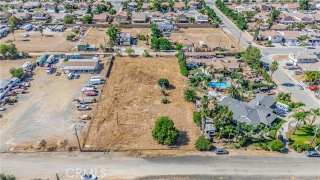 27301 Helene Way, Menifee CA: https://media.crmls.org/medias/568f3fa4-8817-4450-97fe-66979936739d.jpg
