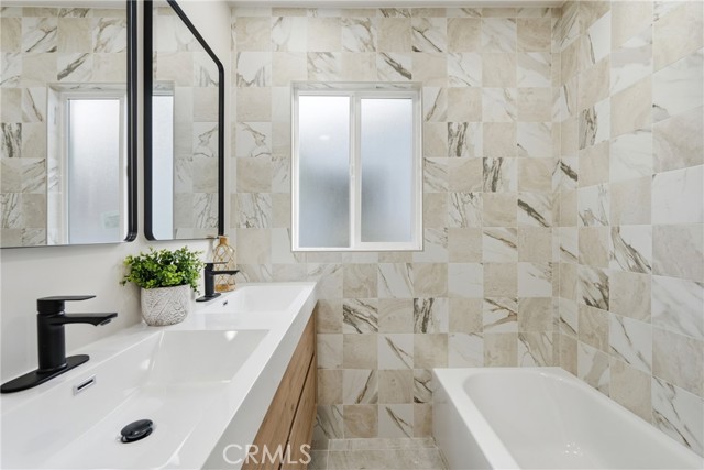 Detail Gallery Image 37 of 48 For 3675 Palo Verde, Long Beach,  CA 90808 - 5 Beds | 3 Baths