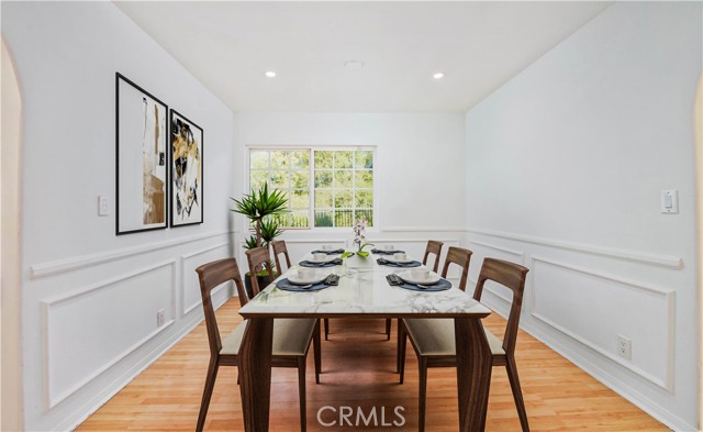 Detail Gallery Image 6 of 19 For 3610 Scadlock Ln, Sherman Oaks,  CA 91403 - 3 Beds | 2/1 Baths