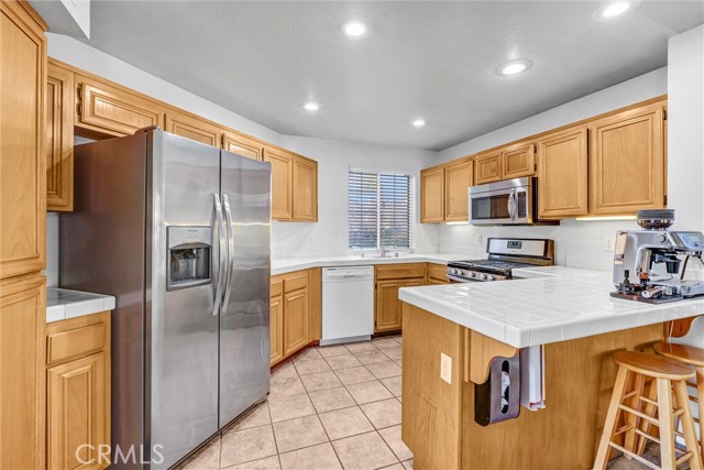 Detail Gallery Image 13 of 32 For 1744 Empty Saddle, Simi Valley,  CA 93063 - 3 Beds | 2/1 Baths