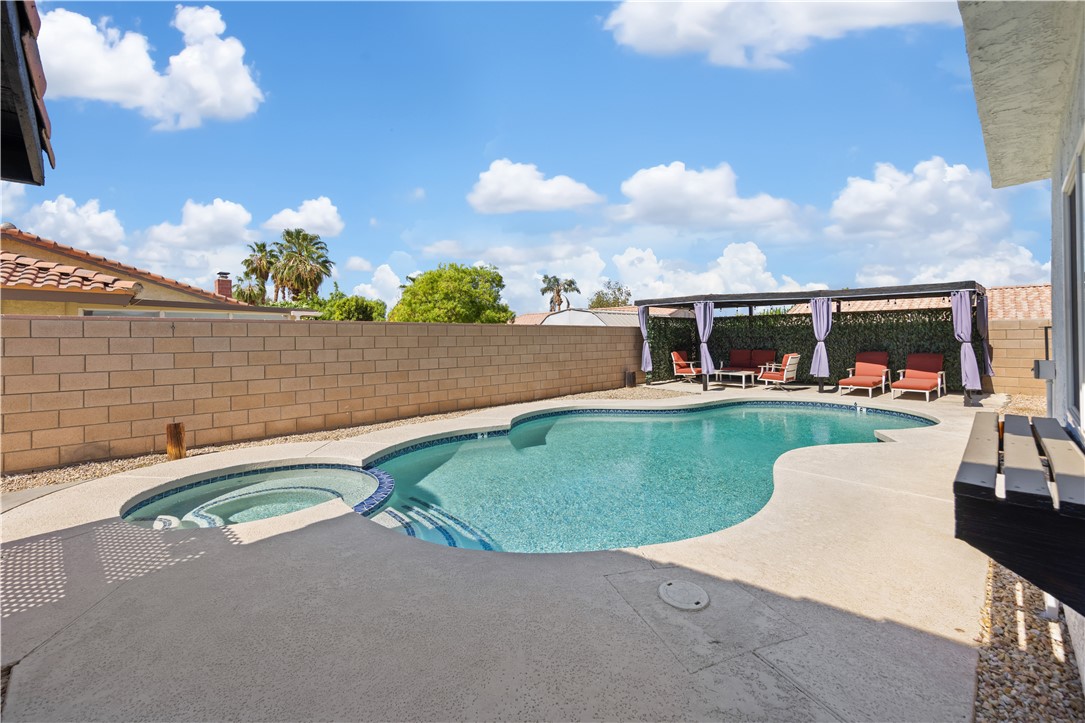 Detail Gallery Image 24 of 32 For 82264 E Helio Ct, Indio,  CA 92201 - 4 Beds | 2/1 Baths