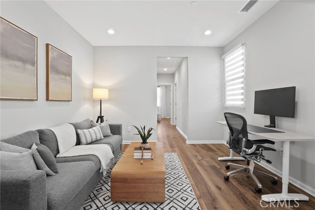 Detail Gallery Image 24 of 66 For 116 Nature Walk, Irvine,  CA 92618 - 3 Beds | 3/1 Baths