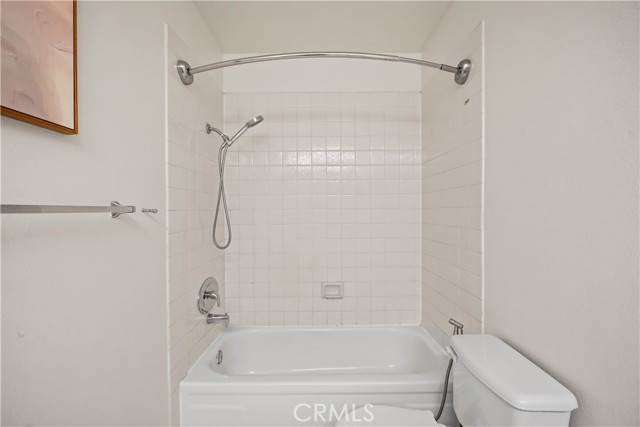 Detail Gallery Image 24 of 65 For 4041 via Marisol #313,  Los Angeles,  CA 90042 - 2 Beds | 2 Baths