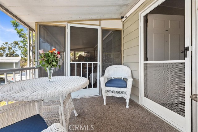 5108 Don Miguel Drive, Carlsbad CA: https://media.crmls.org/medias/569456ce-1dc2-4ed7-83fa-73a0cf101d7f.jpg