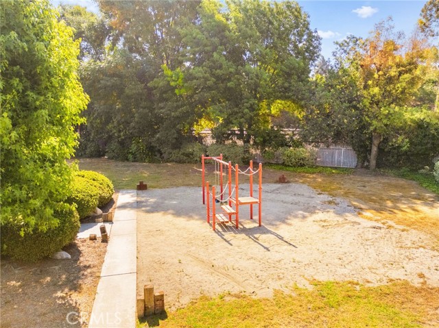 9900 Tagus Street, Pico Rivera CA: https://media.crmls.org/medias/5695dfb1-7d84-4f5d-834d-e42c5fa06bb6.jpg