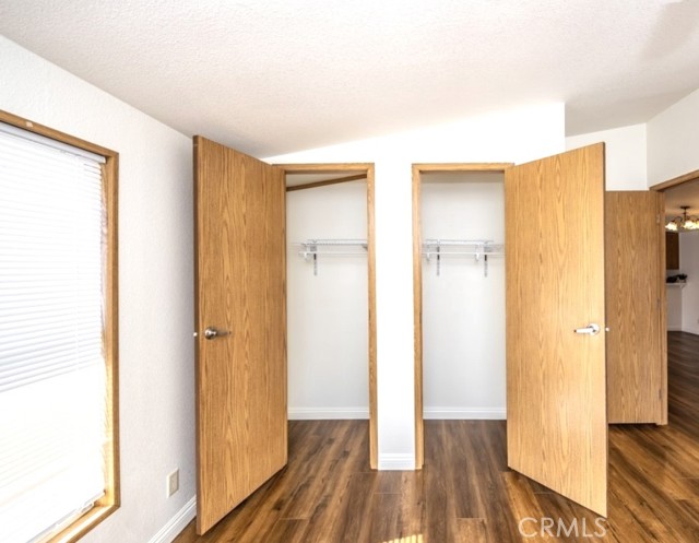 9080 Bloomfield Avenue, Cypress CA: https://media.crmls.org/medias/5696b8fa-e512-4f13-9d48-ad707ea3e9f2.jpg