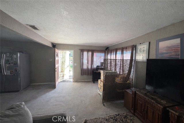 Detail Gallery Image 5 of 8 For 17625 Bobrick, Lake Elsinore,  CA 92530 - 2 Beds | 1 Baths