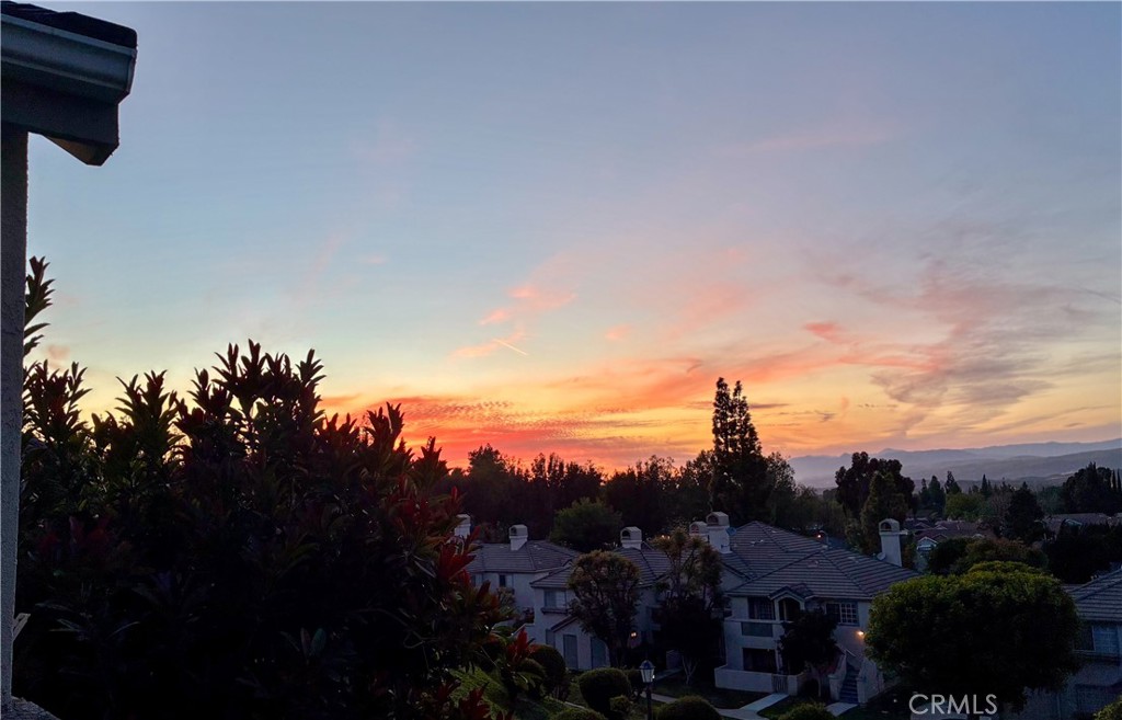 https://media.crmls.org/medias/56984a4d-a637-46b1-be15-810629431952.jpg?preset=X-Large