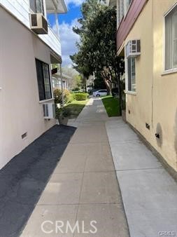 https://media.crmls.org/medias/5698acc0-0c17-40ad-8329-9cb1a78b41ef.jpg?preset=X-Large
