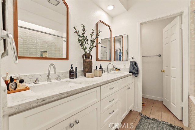 48 Baycrest Court, Newport Beach CA: https://media.crmls.org/medias/5698d393-6919-4bb8-8bdf-019d1522a6ea.jpg