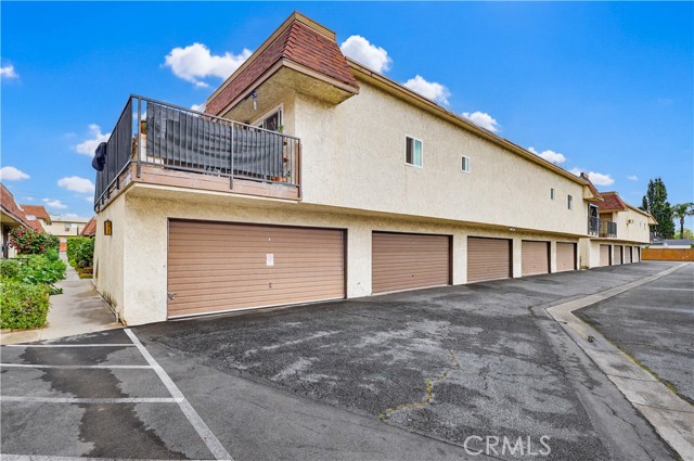 Image 46 of 50 For 5556 Temple City