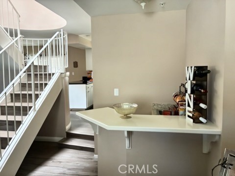 Detail Gallery Image 13 of 54 For 2249 Montrose Ave #7,  Montrose,  CA 91020 - 3 Beds | 2/1 Baths