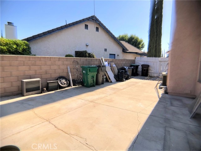 Image 18 of 24 For 25137 Desert Willow Drive