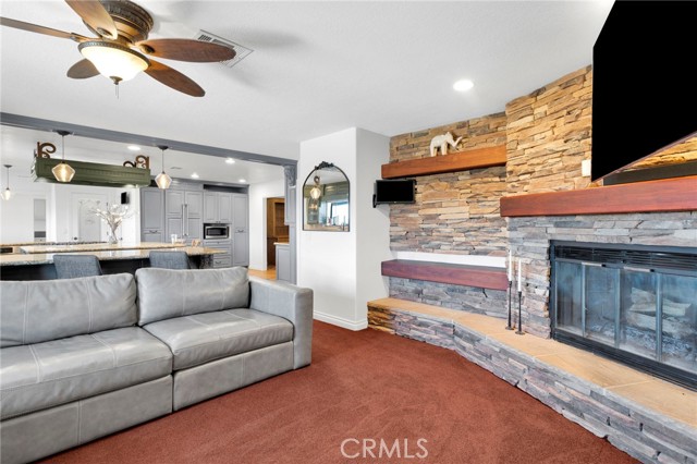 Detail Gallery Image 13 of 58 For 18186 Bangor, Hesperia,  CA 92345 - 4 Beds | 3 Baths