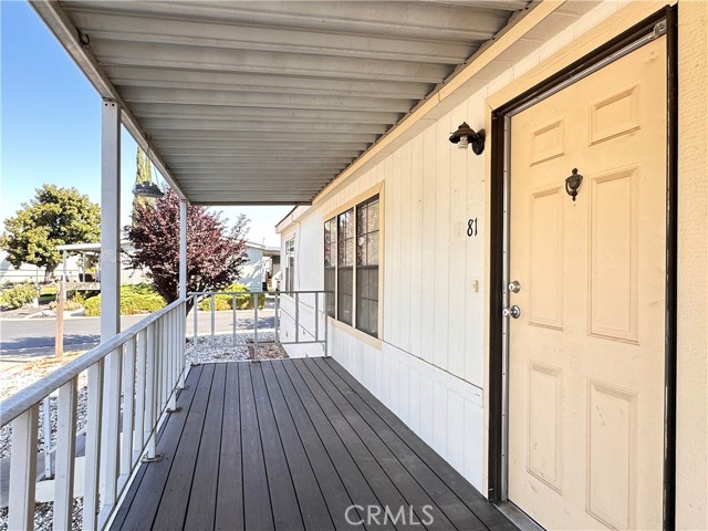 1500 Held Drive, Modesto CA: https://media.crmls.org/medias/569e00e1-9837-4180-a534-17c8726c82e5.jpg