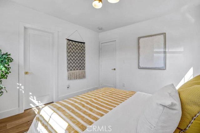 2327 Bonnie Brae, Santa Ana CA: https://media.crmls.org/medias/569e0e37-861e-40b0-8a01-1bdc2d56211d.jpg