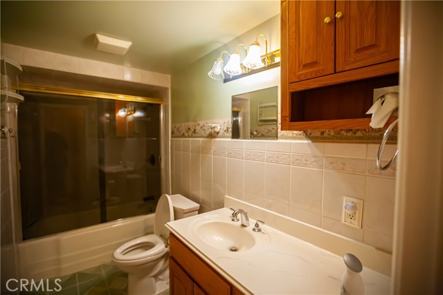 Detail Gallery Image 27 of 44 For 17433 Granada Ave, Fontana,  CA 92335 - 3 Beds | 2 Baths
