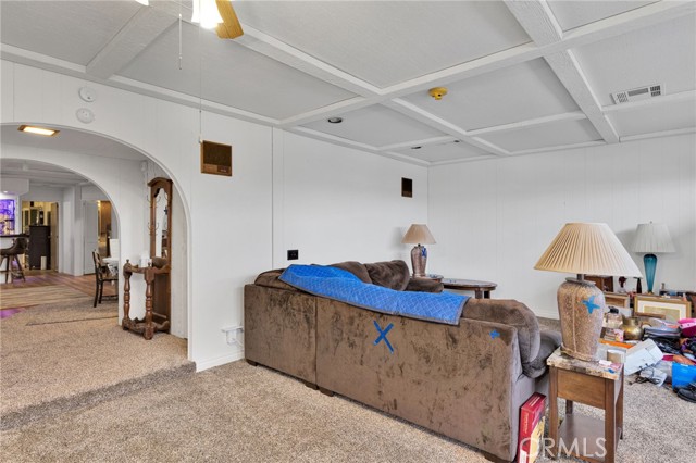 2494 Main Street, Barstow CA: https://media.crmls.org/medias/569e4857-3c82-4ee9-bdab-c0ff08aa0aa5.jpg