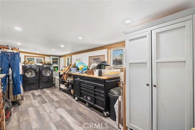 4333 Highway 33, New Cuyama CA: https://media.crmls.org/medias/569e5c0f-761f-42e7-9a17-cdaffe3395f3.jpg