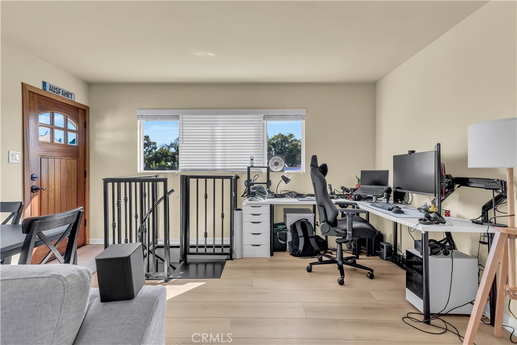 MLS #SB25163987 image #30