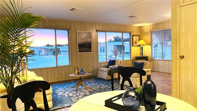 720 Santo Tomas Drive, Hemet CA: https://media.crmls.org/medias/569f0cbf-1ced-4184-aa13-d731efec84b5.jpg