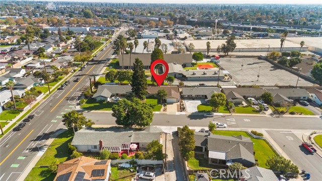 Detail Gallery Image 5 of 29 For 2066 Royalty, Pomona,  CA 91767 - 4 Beds | 2 Baths