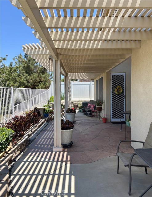 39523 Sierra Madre Drive, Murrieta CA: https://media.crmls.org/medias/56a024bd-8a44-4ca2-a61c-216150a9f1ab.jpg