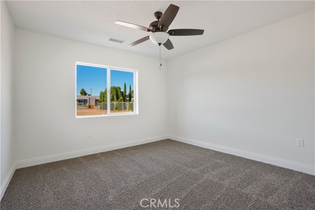 Detail Gallery Image 36 of 49 For 19056 Goleta St, Hesperia,  CA 92345 - 4 Beds | 2/1 Baths