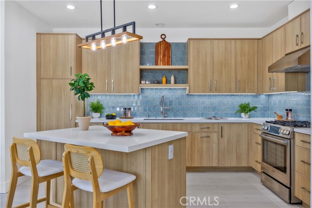 2420 Ives Lane, Redondo Beach, California 90278, 4 Bedrooms Bedrooms, ,3 BathroomsBathrooms,Residential,For Sale,Ives,SB25133700