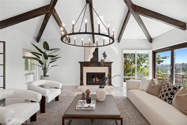 10255 Overhill Drive, Santa Ana CA: https://media.crmls.org/medias/56a1be26-ef23-44a0-9543-e626c47eee3a.jpg