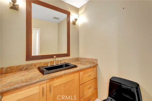 626 9th Street, Huntington Beach CA: https://media.crmls.org/medias/56a1d869-36c9-4776-9ba1-3d80a54a8a94.jpg